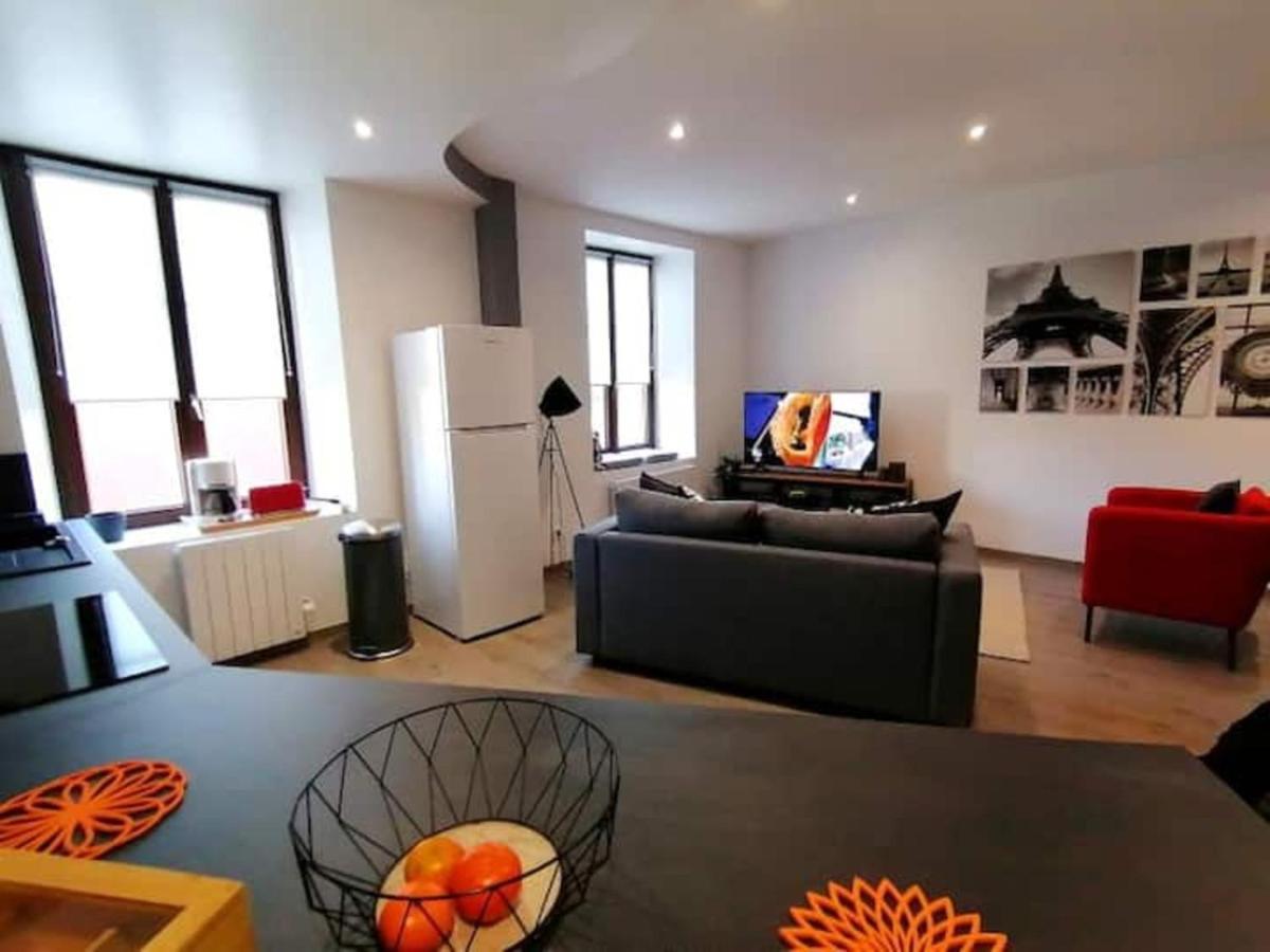 Grand Appartement 2 Chambres Avec Fibre Et Netflix ベルフォール エクステリア 写真